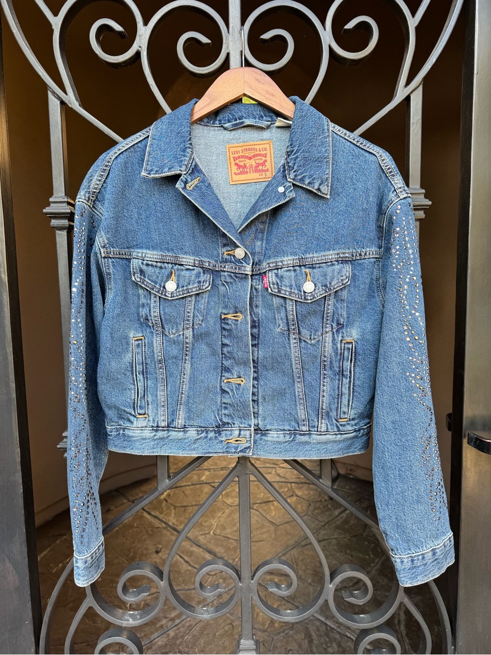 Levi's® Premium
SHRUNKEN '90S TRUCKER JACKET